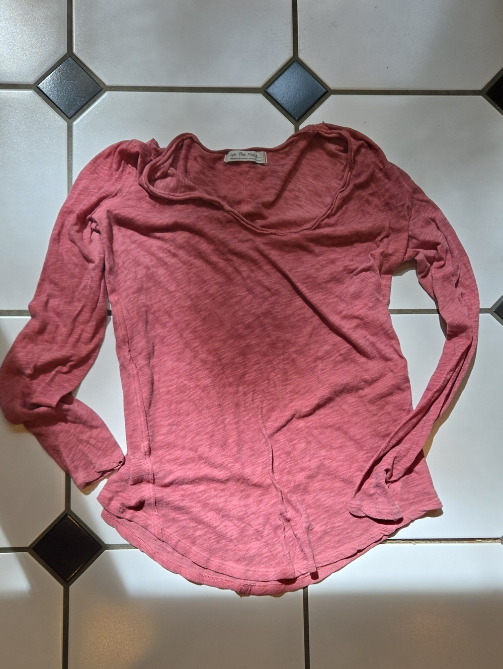 We The Free Lightweight Long-Sleeve V-Neck Top in Dusty Rose